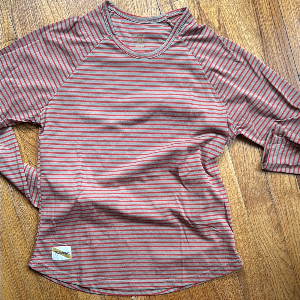Tracksmith Horizon long sleeve - Womens size M